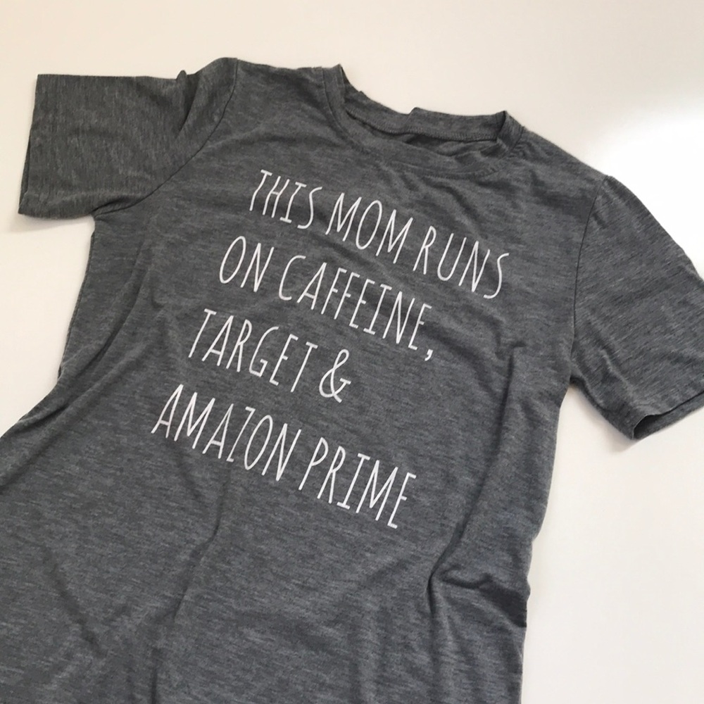 Mom Runs on Caffine Graphic Tee Size M